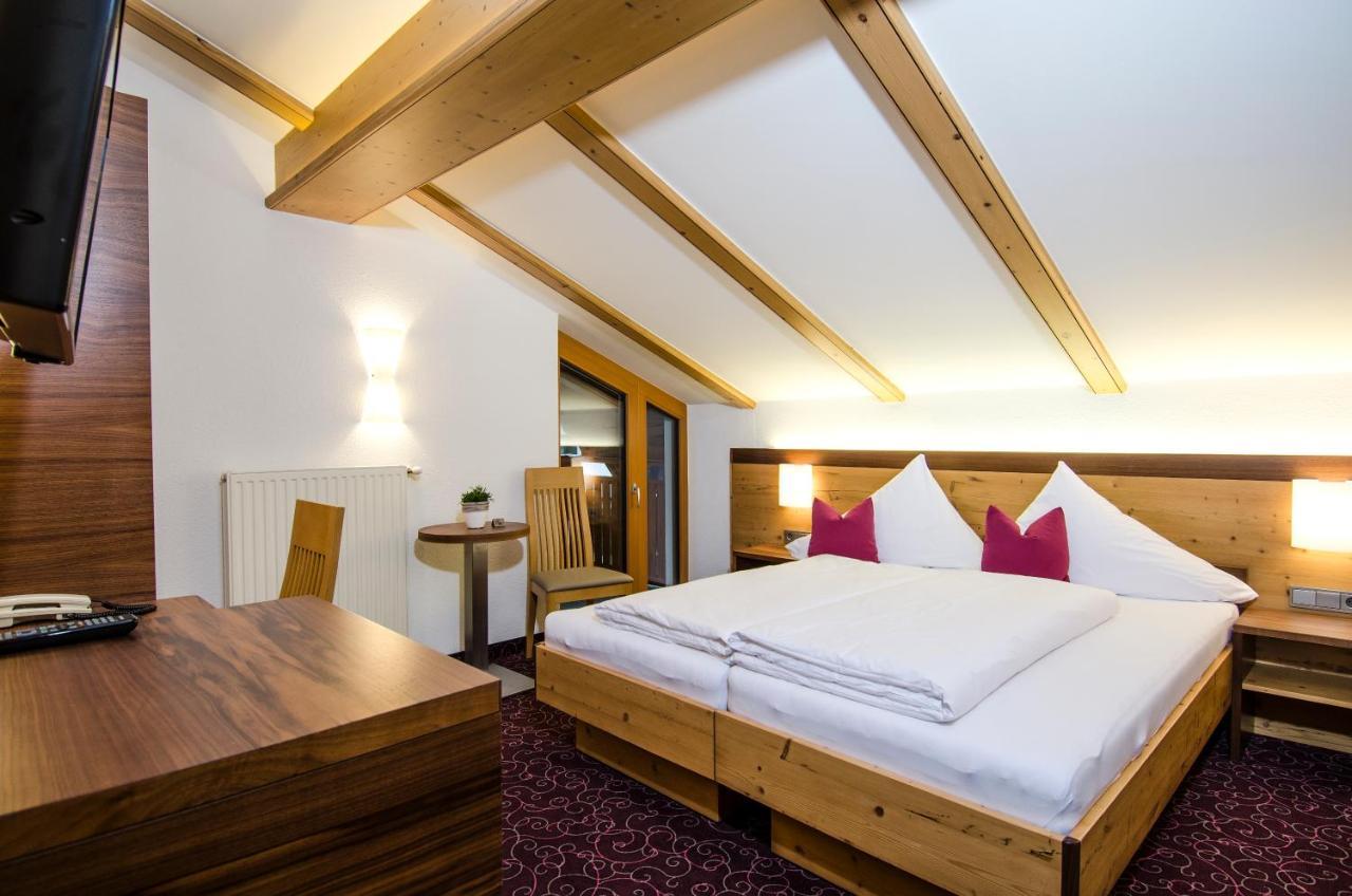 Hotel Garni Subretta Ішгль Екстер'єр фото