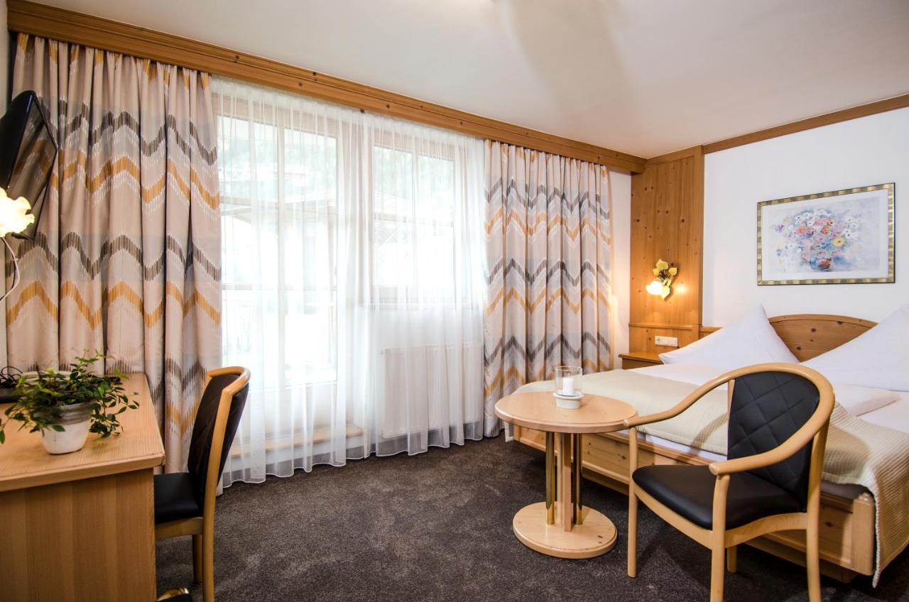 Hotel Garni Subretta Ішгль Екстер'єр фото
