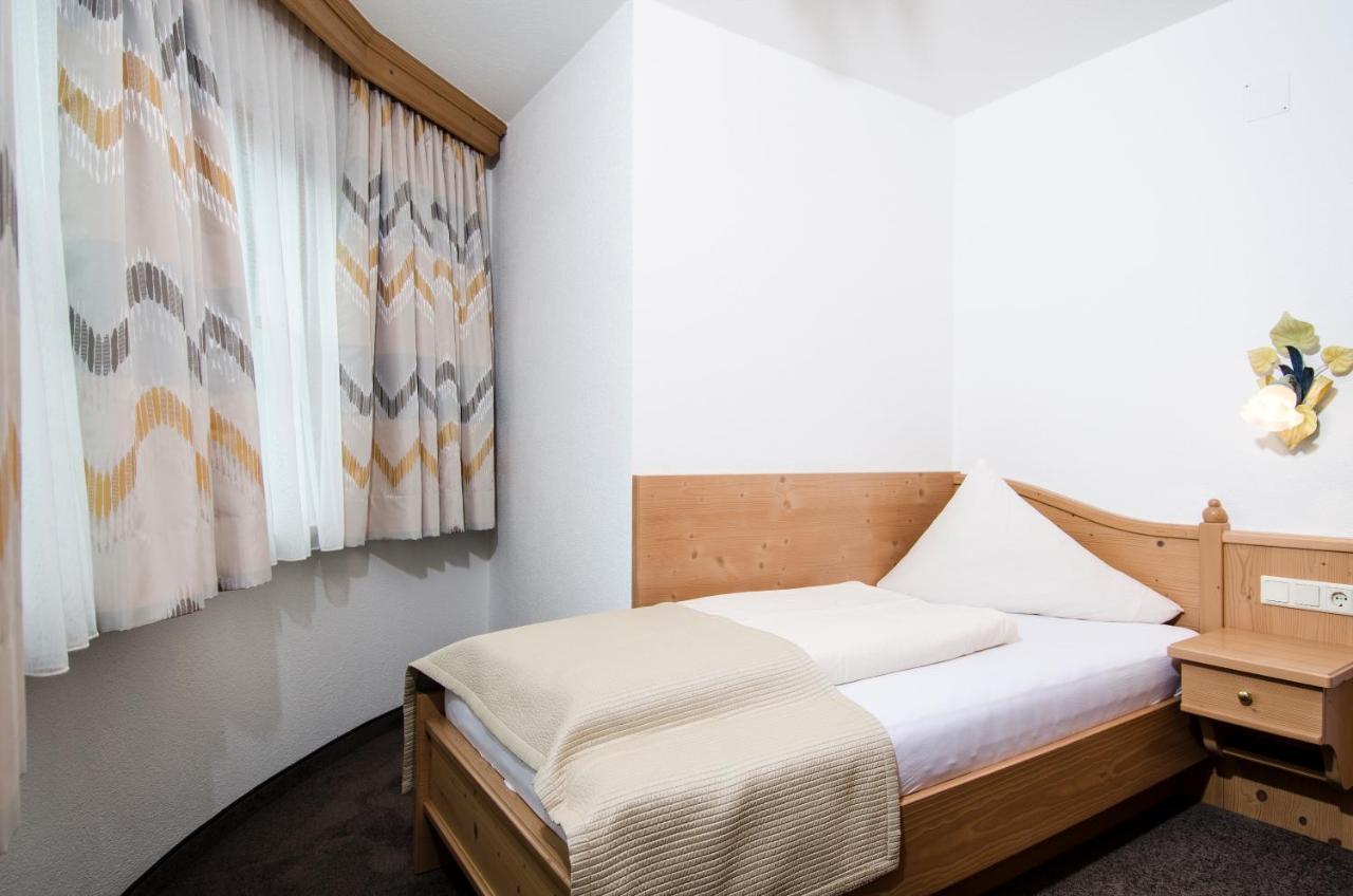 Hotel Garni Subretta Ішгль Екстер'єр фото