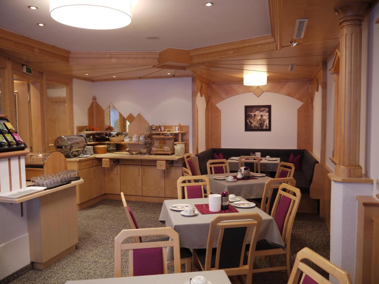Hotel Garni Subretta Ішгль Екстер'єр фото